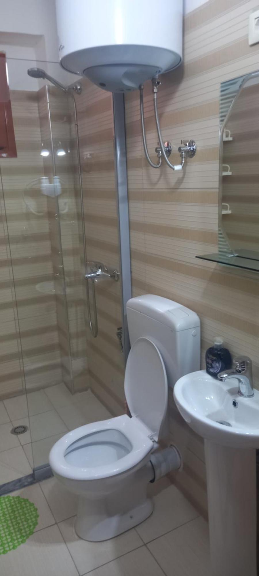 Guest House Bumbli بيرات الغرفة الصورة